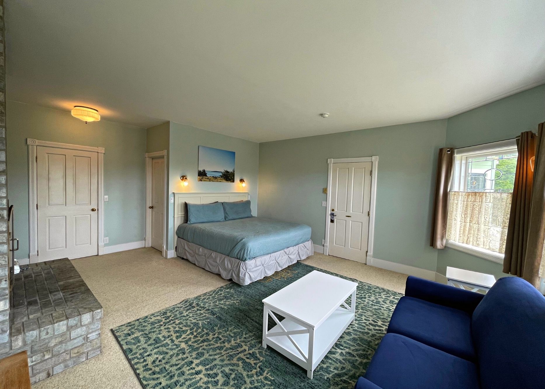 Lopez Island Hotel Room